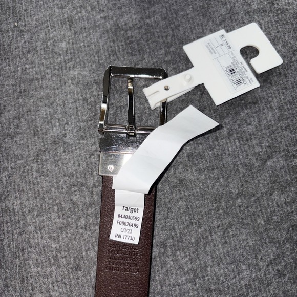 Goodfellow men's reversible faux leather belt Size Medium 32-36 - Picture 3 of 7